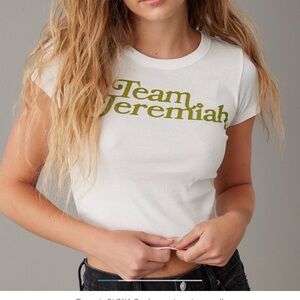 American Eagle Outfitters White and Green Team Jeremiah Tee